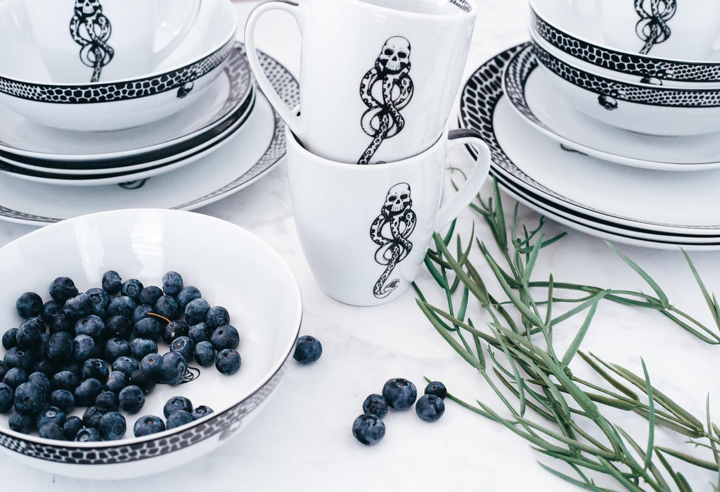 Harry Potter Voldemort Death Eater Dinnerware Sets | 16-Piece Ceramic Dinner Set