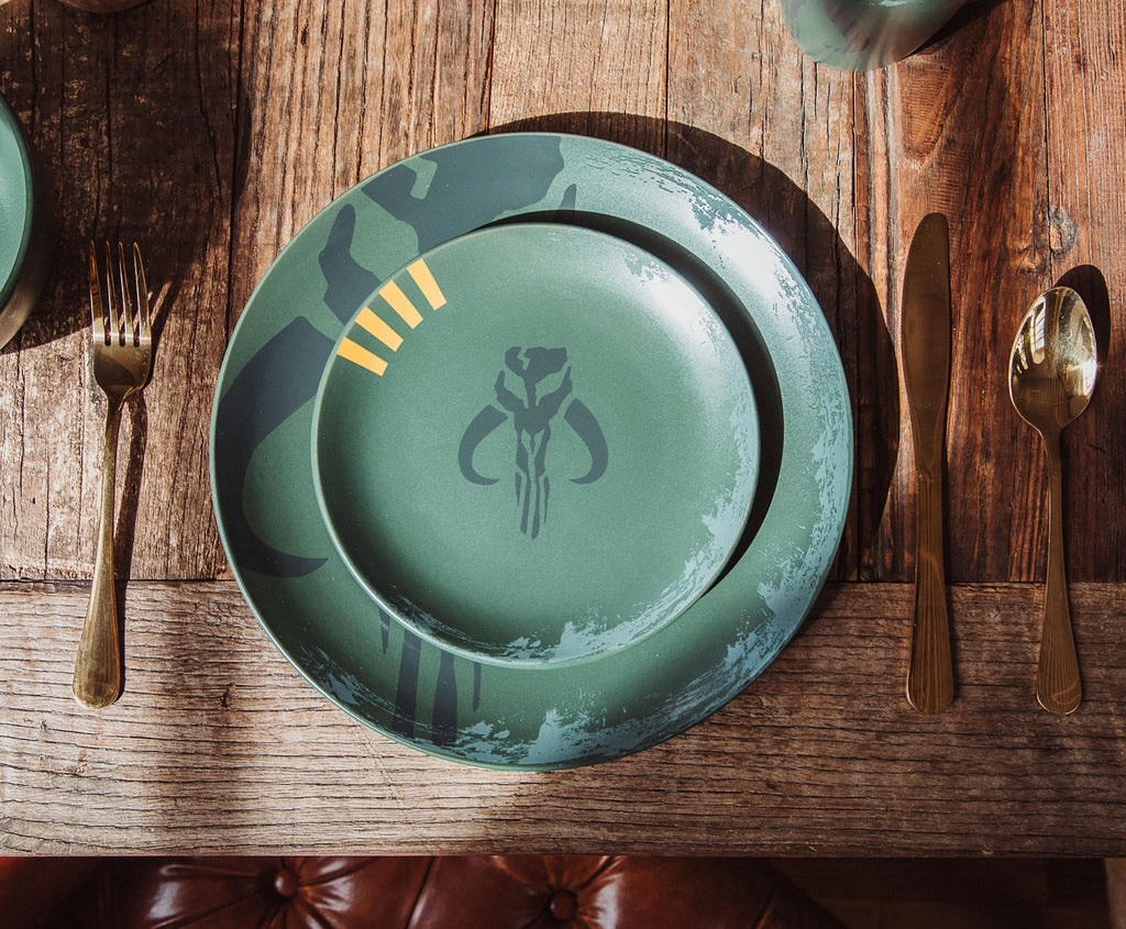 Star Wars Boba Fett Mandalorian 4-Piece Stoneware Dinner Set