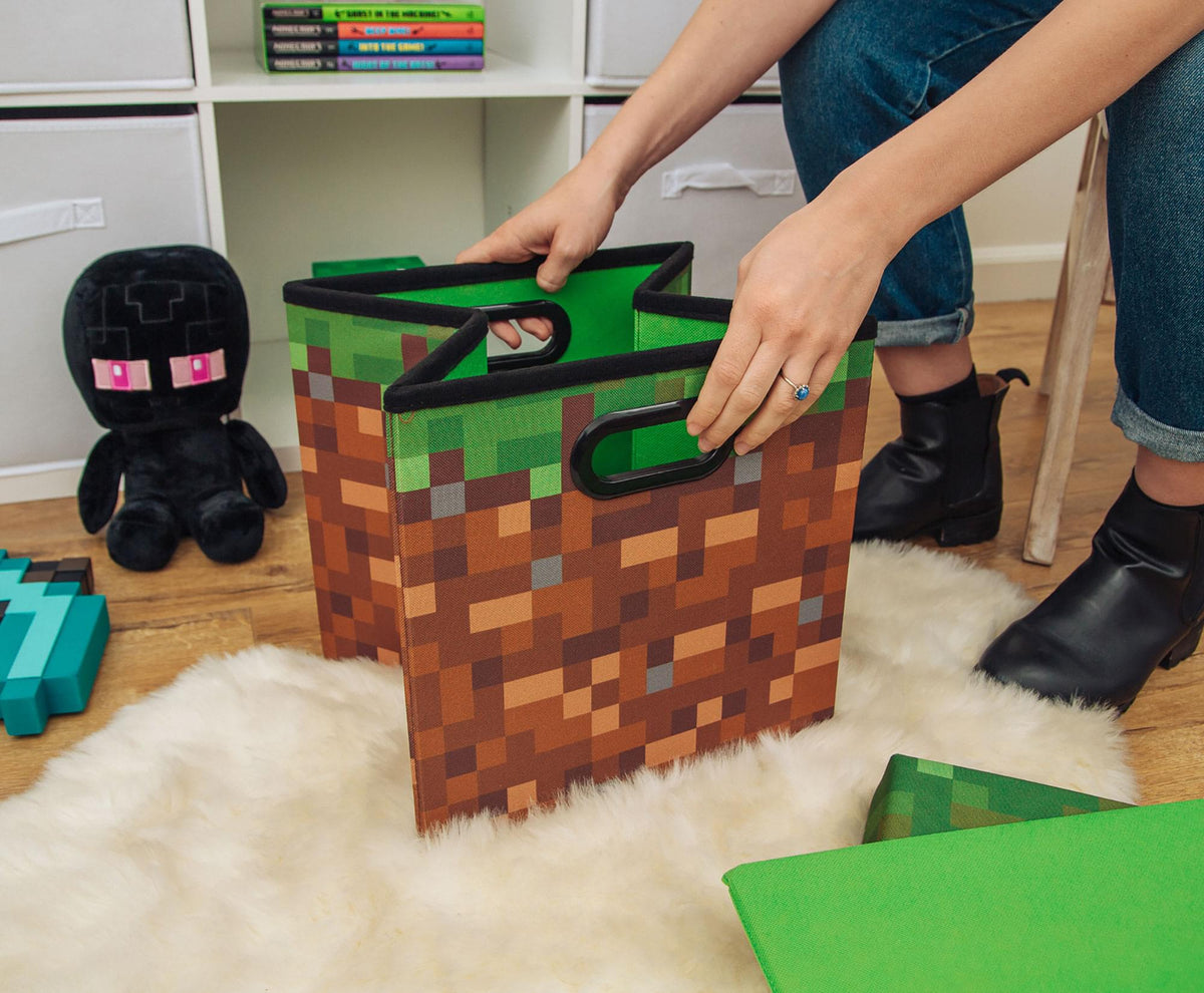 Minecraft Grassy Block Fabric Storage Bin Cube Organizer with Lid | 13 Inches