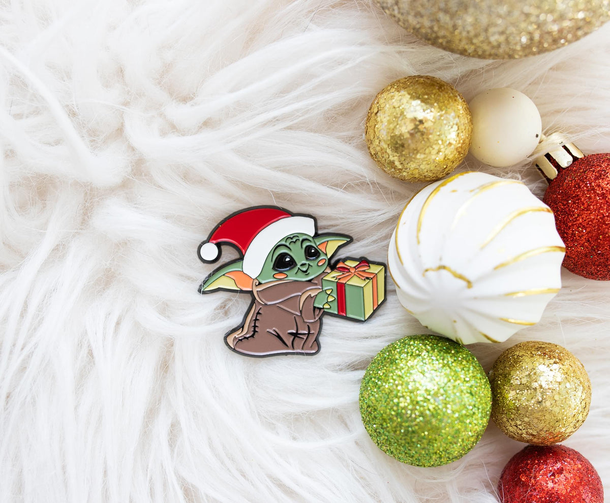 Star Wars: The Mandalorian Grogu Christmas Limited Edition Pin | Toynk Exclusive