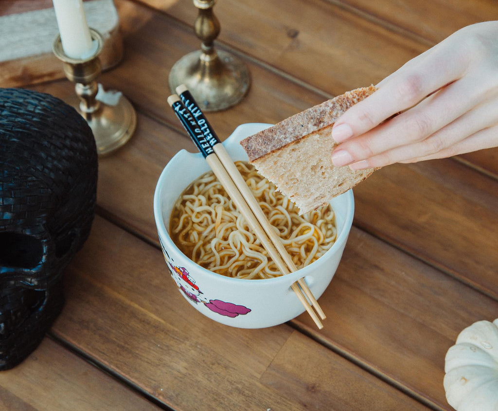 Sanrio Hello Kitty Witch 20-Ounce Ceramic Ramen Bowl and Chopstick Set