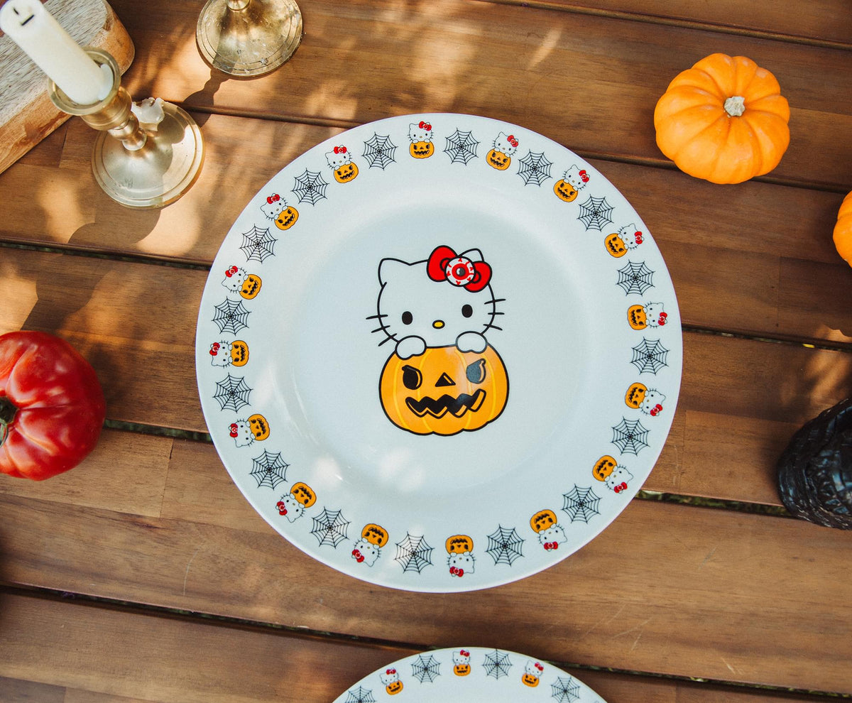 Sanrio Hello Kitty Pumpkin Boo 10-Inch Ceramic Dinner Plate
