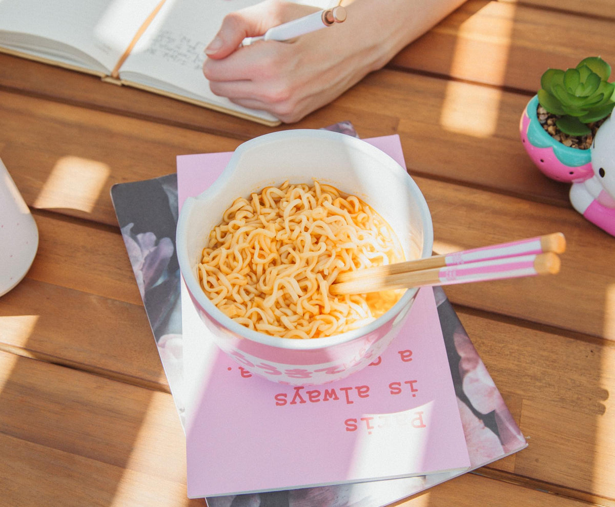 Sanrio Hello Kitty Tokyo Pink Stripes Ramen Bowl with Chopsticks