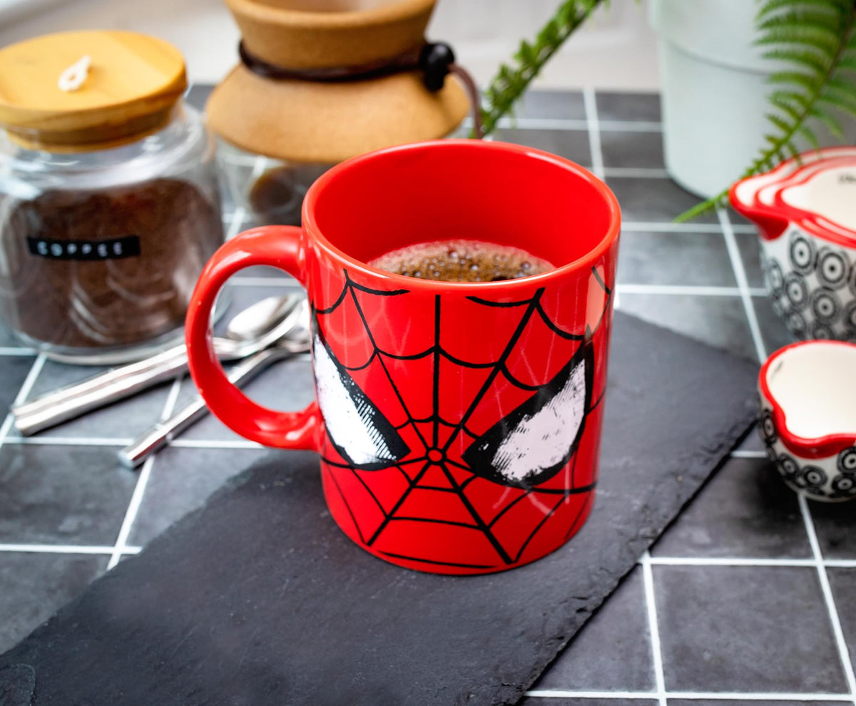 Marvel Comics Spider-Man Classic Mask Ceramic Mug | Holds 20 Ounces