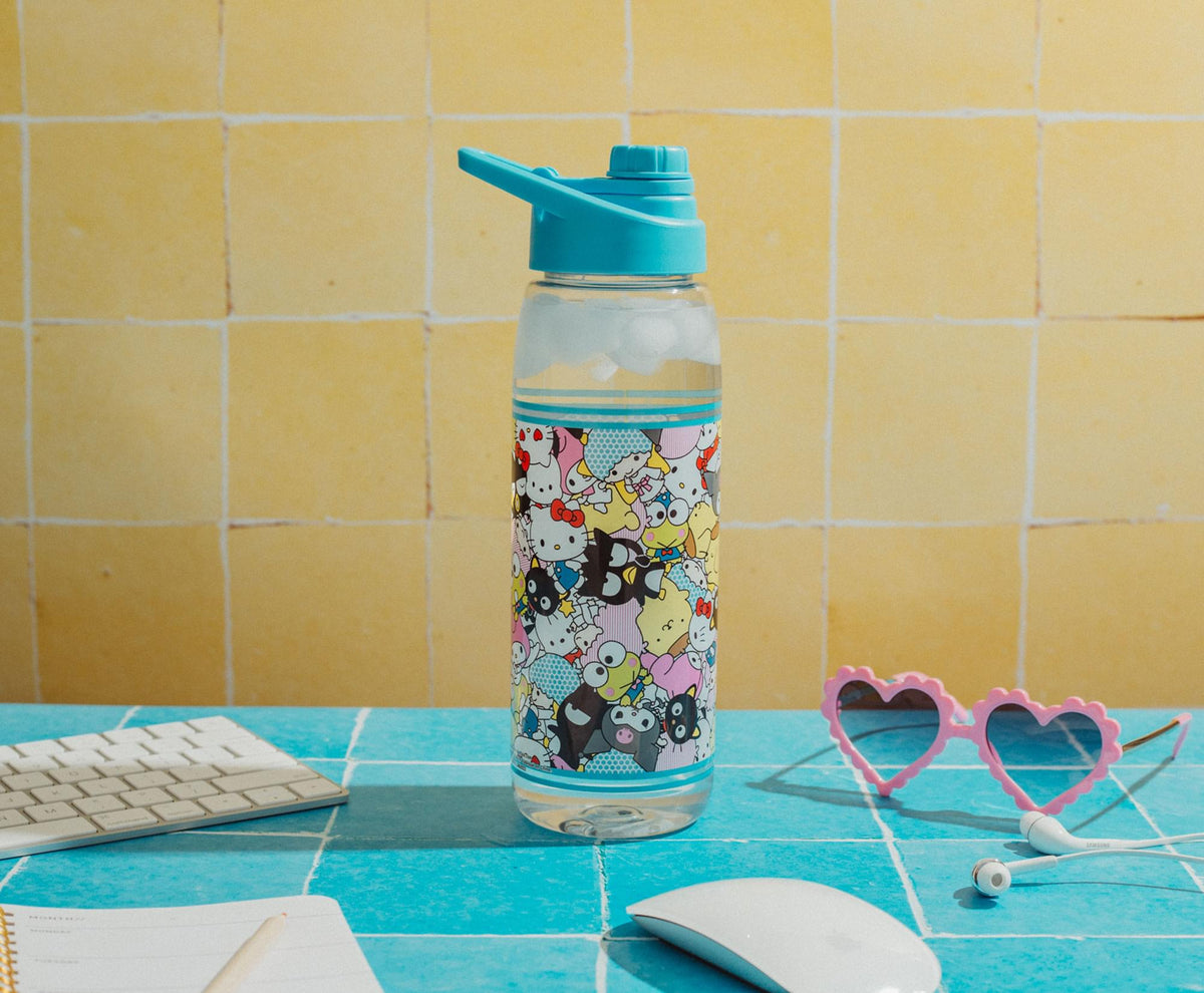 Sanrio Hello Kitty and Friends Plastic Water Bottle With Screw-Top Lid