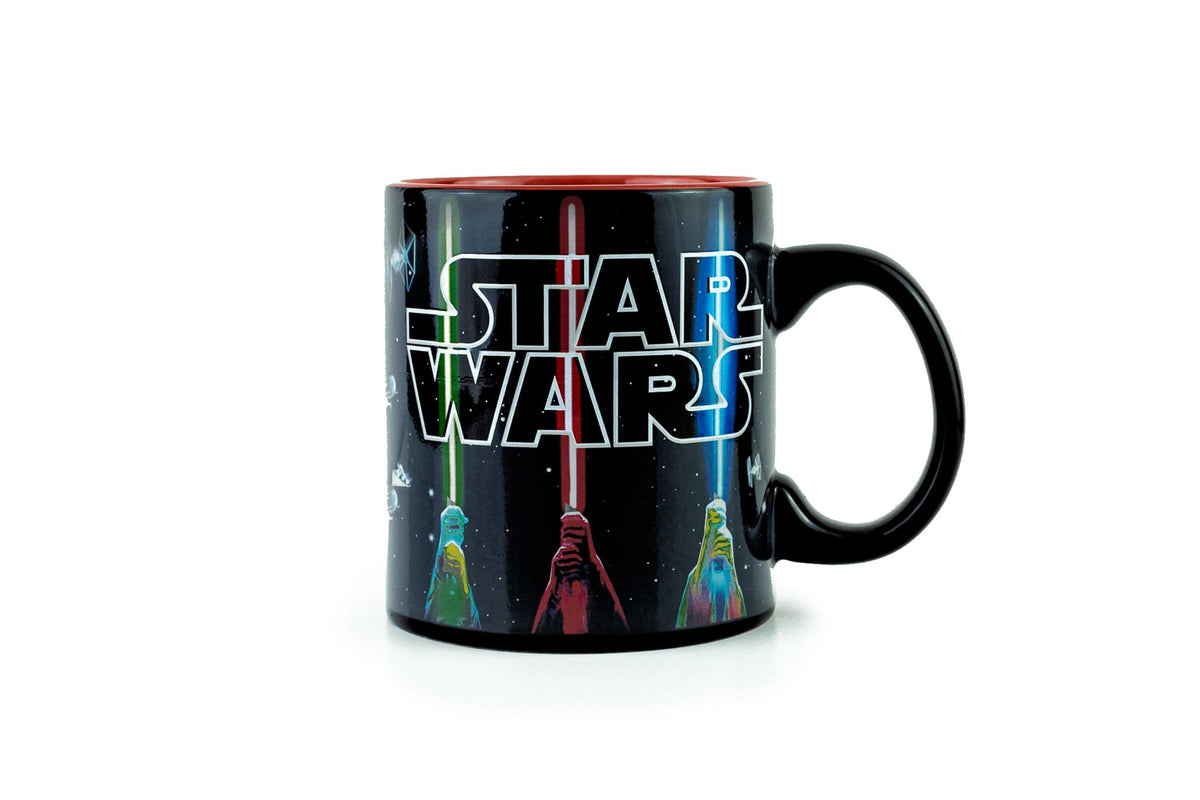 Star Wars Lightsaber Mug | Star Wars Heat Changing Mug | Holds 20 Ounces